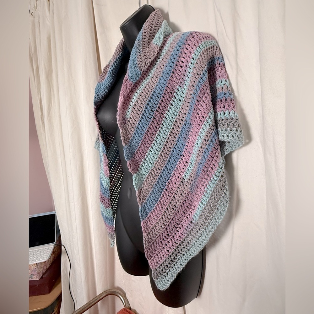 Hand Knit Pastel Shawl Wrap‎ OS Gorgeous Pink Blue Gray
